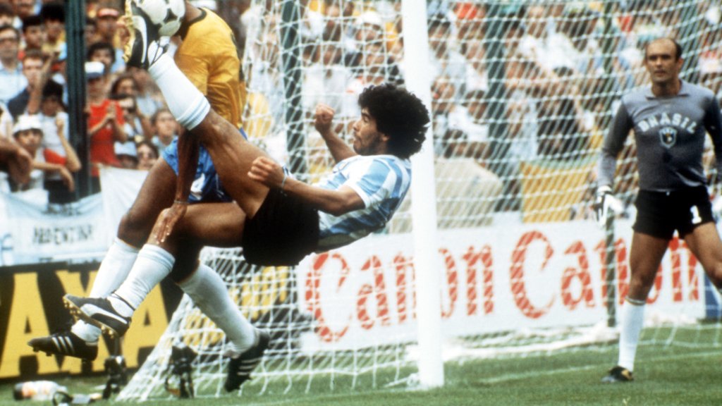 1982 FIFA World Cup: Brazil - Argentina 3:1