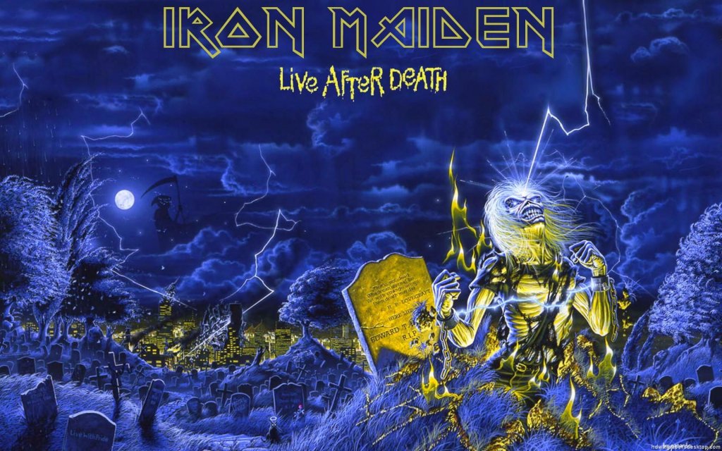 Iron Maiden - Live After Death (1985)

Вече десетилетия наред Iron Maiden са сред най-впечатляващите банди откъм шоу, продукция и звучене на живо. Така е от над 30 г. - ако съдим по Live After Death, който показва група с цялостна визия, за каквато повечето от останалите не могат и да мечтаят. Заедно с шоуто елементите обаче го има и чисто музикалното качество на 18-те песни, записани на концерти на Maiden в Калифорния и Лондон.
Live After Death, който има и своето видео издание, бързо след излизането си се радва на определения като „може би най-великия лайв албум на всички времена“. И до днес не звучи преувеличено.