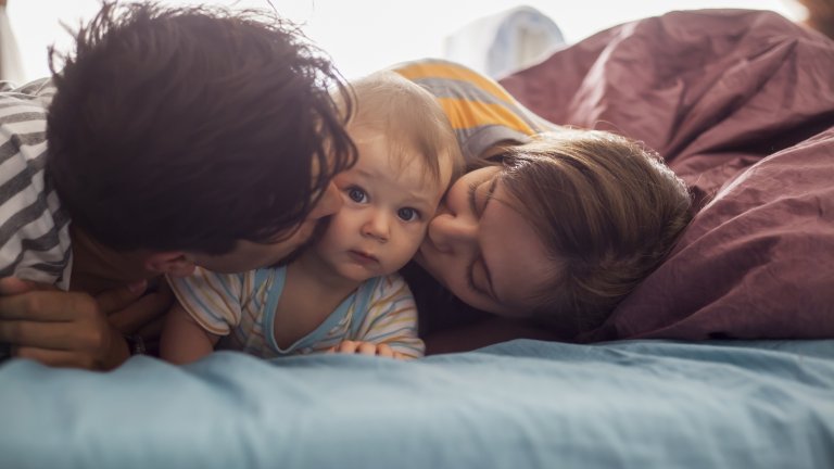 бебе, дете, легло, спалня