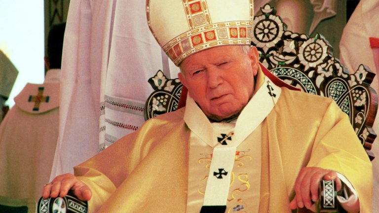 Кремъл е поръчал убийството на папа Йоан Павел II, убеден е той
