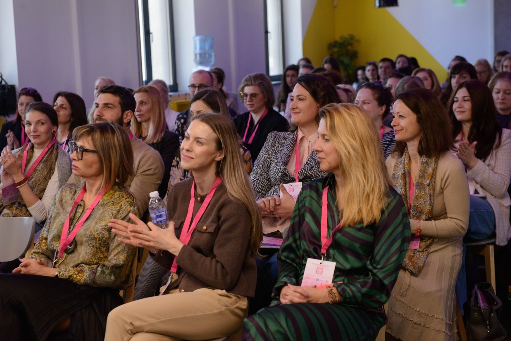 Проучване разкрива трудния път на българското майчинство според жените