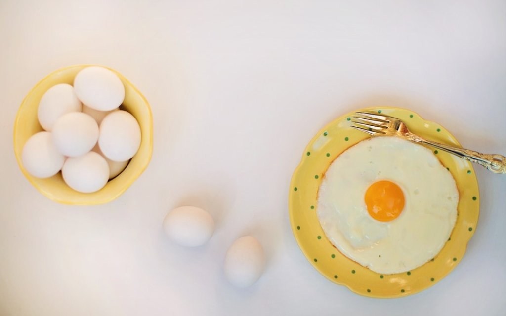 fried-egg-2121585_960_720