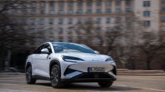 Китайската компания отваря два шоурума в София