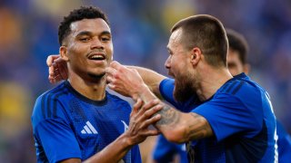 Впечатляващ бразилски гол донесе пета победа на Левски