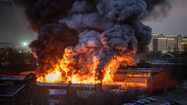 Украинското нападение с дронове принуди евакуация на руския град