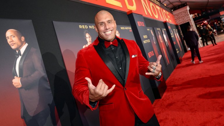 Таноай Рийд не е само каскадьор, но и братовчед на Дуейн Джонсън