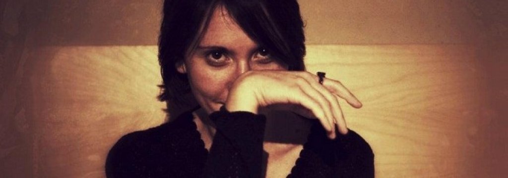 Toni-Tileva-690x360 (1)