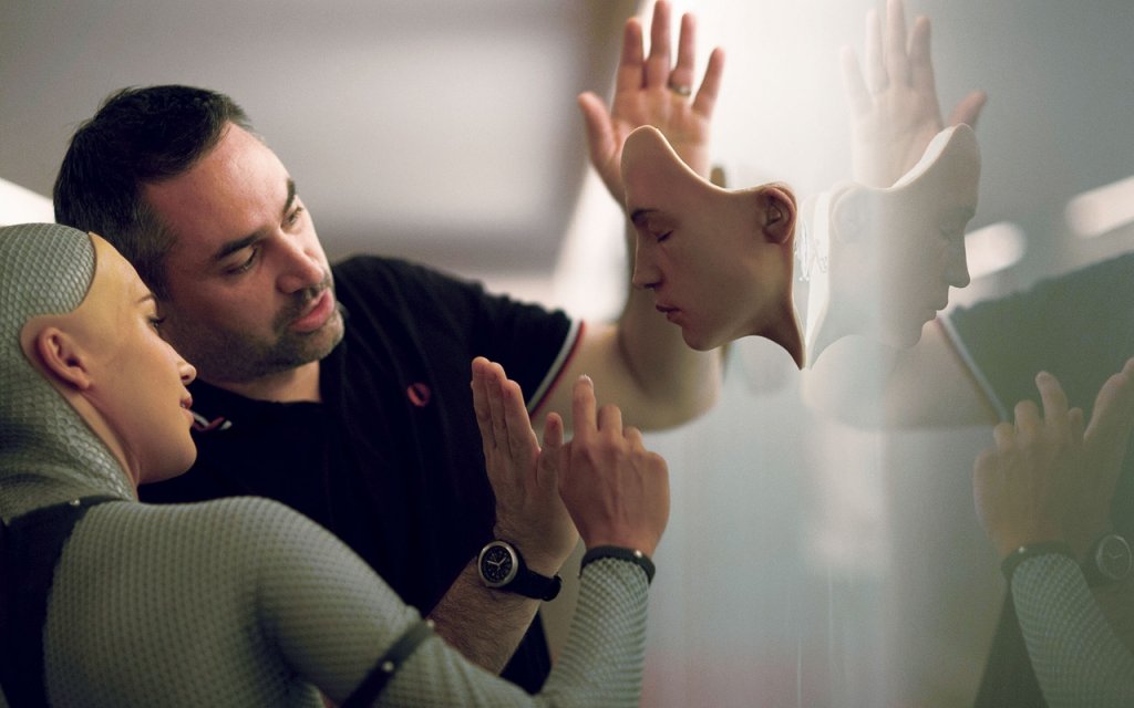 Но малко след това имахме удоволствието да я гледаме във великолепния Ex Machina на Алекс Гарланд.