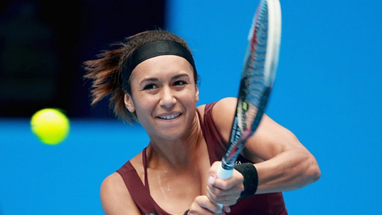 Хедър Уотсън
"Чувствам облекчение, тъй като поне знам каква е причината в последно време да се чувствам толкова отпаднала", коментира Уотсън през 2013 г., след като обяви, че ще си вземе кратка почивка от тениса поради слаби резултати, но не бе изминал и ден, след като промени решението си. Почивката в крайна сметка стана факт, макар и принудителна в следствие на болестта.