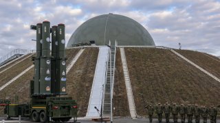 Израел направи най-голямата военна сделка в историята си