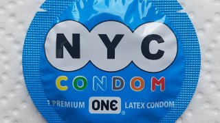 Кратката военна история на презерватива