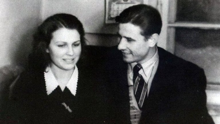 Лев Яшин и Валентина се запознават още преди вратарят да се превърне в звезда на съветския футбол