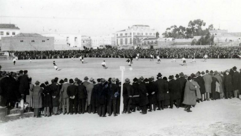 Снимка от Ел Класико през 1916 година.