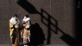 Властите в Пекин обсъждат нов закон, който предвижда затвор и глоба за "вредно" за "китайския дух" облекло
