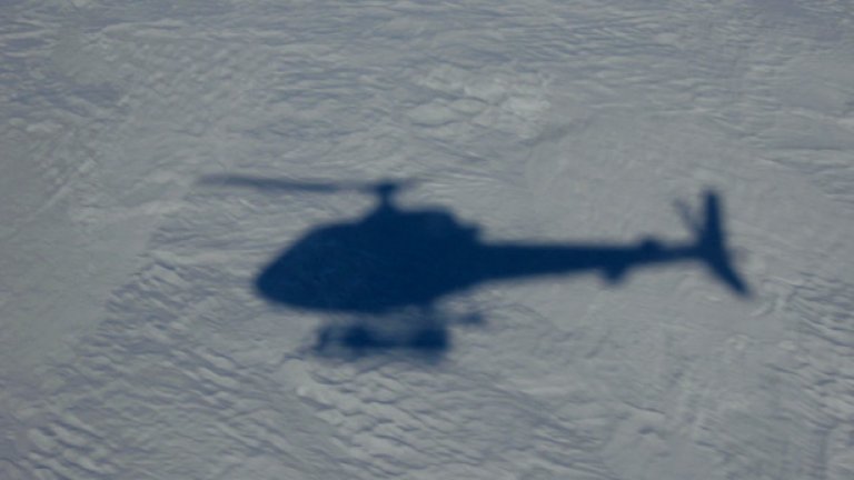 Напоследък много от служителите в посолствата и чуждестранни военни използват хеликоптери като начин за придвижване в района на Кабул