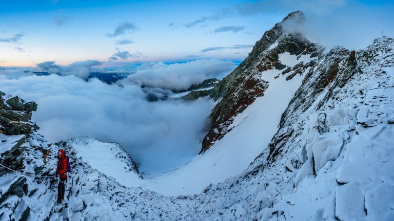 Той получи условна присъда