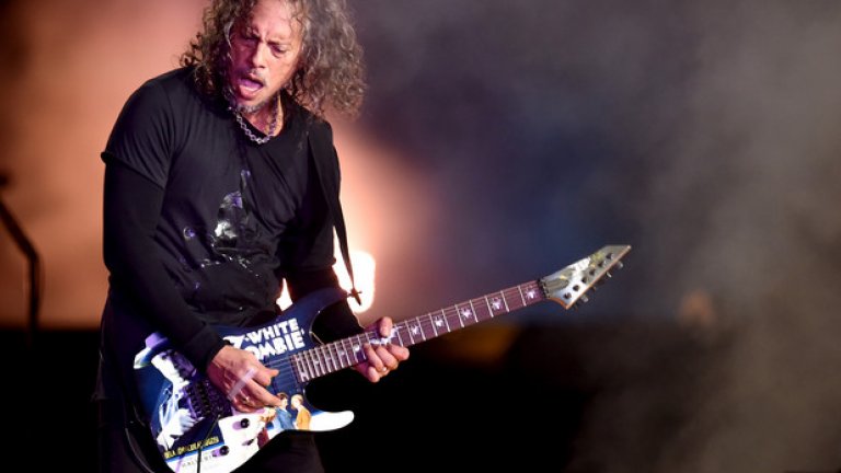 Кърк Хамет е щастлив, че успехите на Metallica му позволяват да се хвърли и в другите си любими дейности