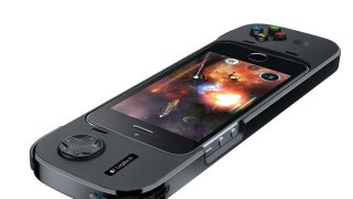 Logitech PowerShell + Battery трансформира мобилния гейминг