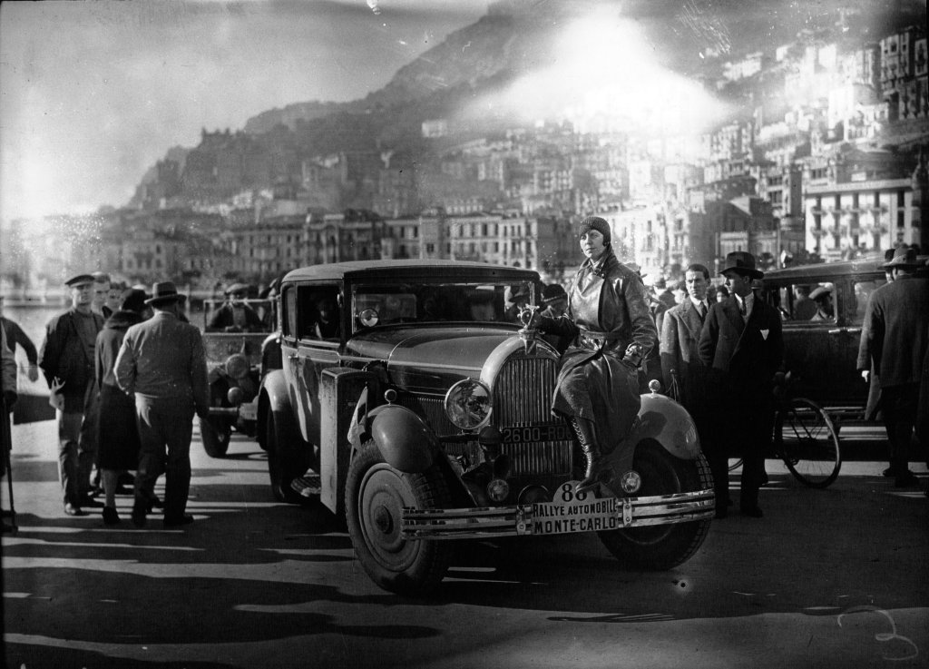 Mme_Schell_(Talbot)_1930_Rallye_Monte-Carlo