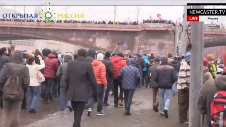 В Москва мирното шествие приключи в рамките на час и половина