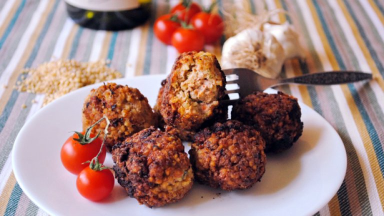 Кой не е чувал за депутатските кюфтета?