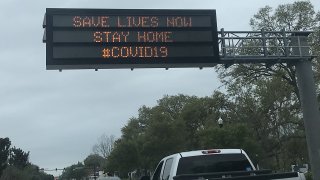 1280px-COVID-19_Warning_Mount_Pleasant_South_Carolina
