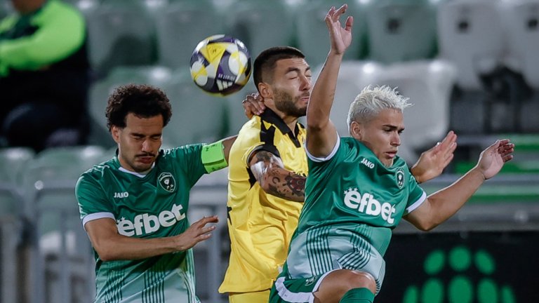 Лудогорец отново измести Левски от първото място