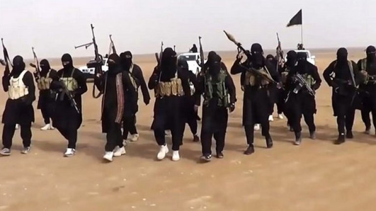 Убити са общо трима от членове на висшето ръководство на „Ислямска държава", твърдят иракските власти