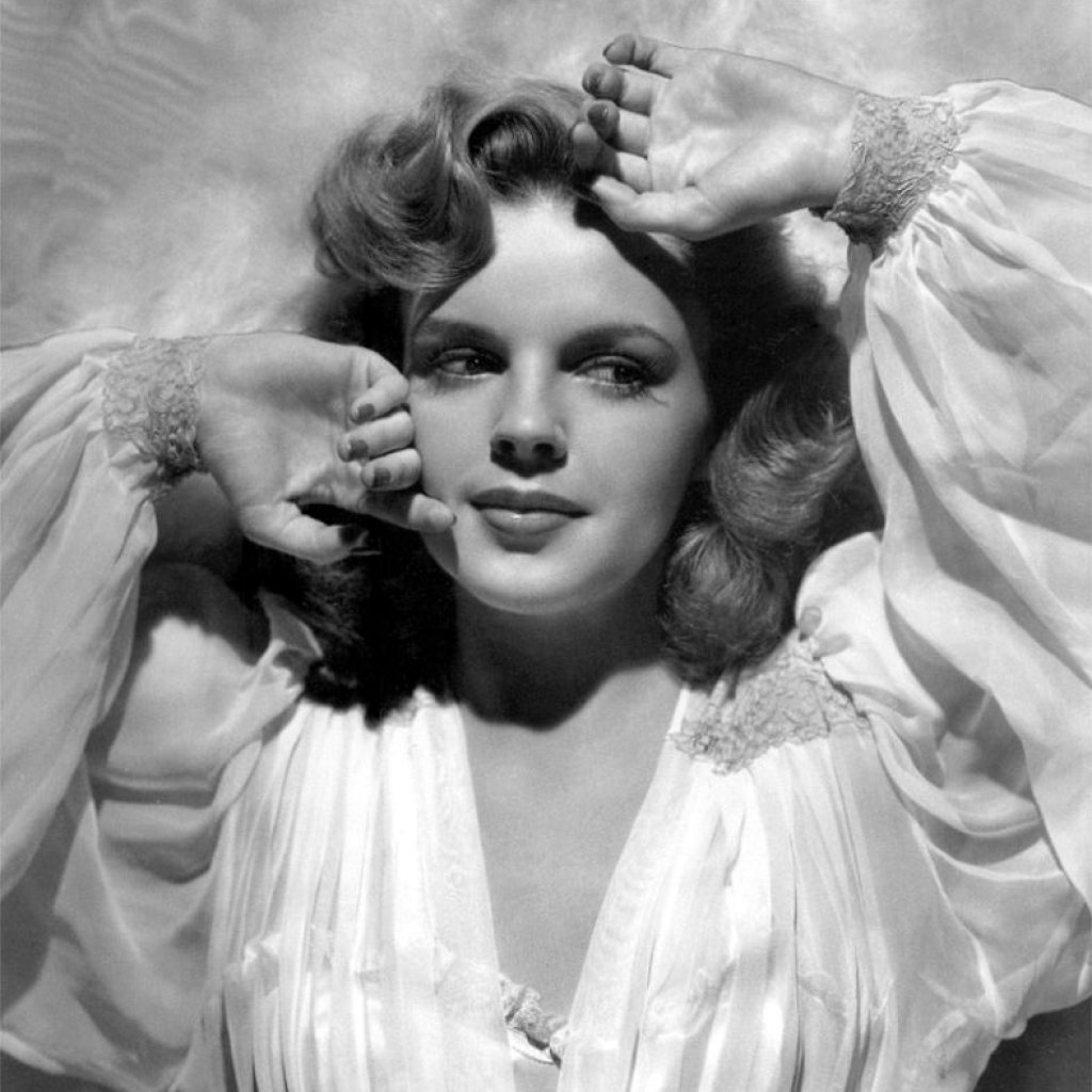 Judy_Garland_in_Presenting_Lily_Mars