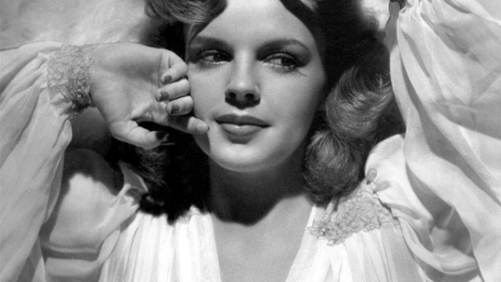 Judy_Garland_in_Presenting_Lily_Mars