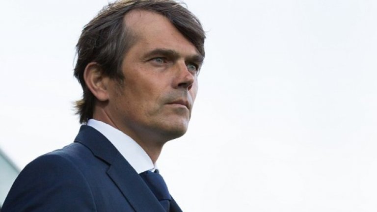 2007 г., ПСВ - Витес 5:1Филип Коку днес е треньор на ПСВ, но преди 9 години вкара гола, донесъл титлата по голова разлика срещу големия съперник Аякс.