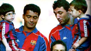 Христо Стоичков игра с велики бразилци в Барселона. Вижте в галерията всички на "Камп Ноу" - от Ромарио до Коутиньо.