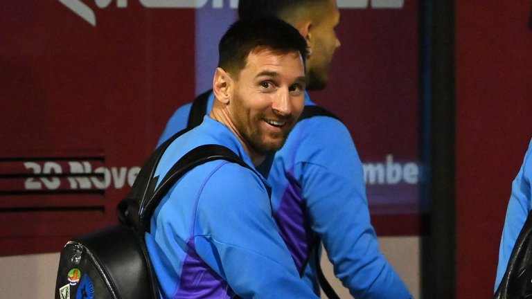 Меси не се нуждае от лукс - Аржентина отседна в общежитие в Катар