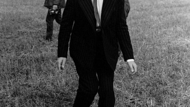 Ринго Стар поритва из тревата в една от почивките на снимките на филм за турне на "Beatles" през 1967 г. И за този член на легендарната четворка се спореше дълги години от кой отбор е, защото цялата група пазеше в тайна пристрастията си. Ринго често ходеше да гледа Ливърпул наживо, но наскоро в автобиографична книга издаде, че като дете подкрепял Арсенал.
