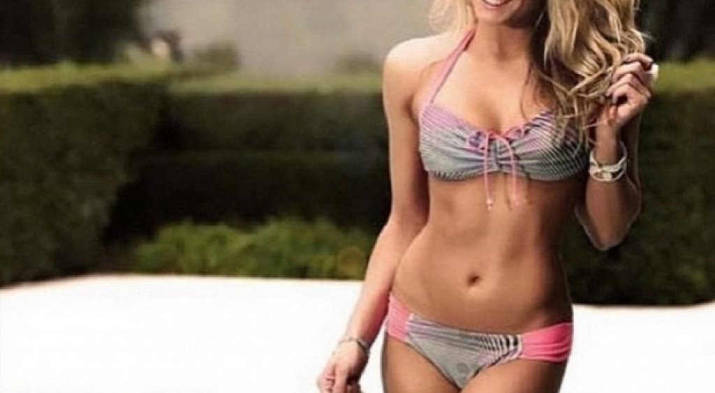 Мелани Адамс
Мелани е талантлива състезателка в овчарския скок и е печелила титлата Miss Teen Australia, а през 2012 година беше определена за най-сексапилната състезателка на Олимпиадата в Лондон. Сега Мелани иска да се пробва и в Мис Вселена.