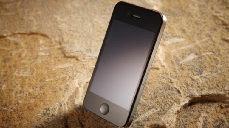 18. iPhone 4s

Първият iPhone, който предлагаше услугите на дигиталния асистент Siri, влезе в джобовете на повече от 60 млн. потребители от цял свят.