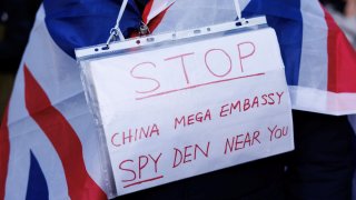 Решението е на фона на опасения от шпионаж