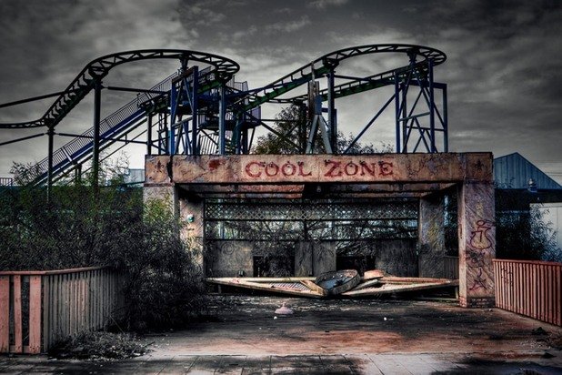 Six Flags Jazzland е увеселителен парк, който е сериозно увреден от урагана Катрина през 2007 година и оттогава е изоставен