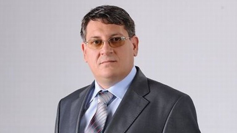 Шефът на НЗОК и бивш депутат от ГЕРБ Пламен Цеков не вижда причини да подаде оставка