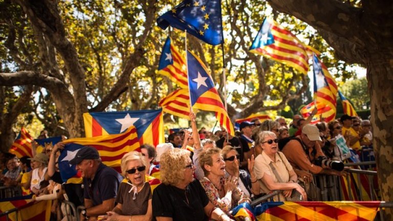 Каталунците не веднъж са протестирали с искане за отделяне от Испания