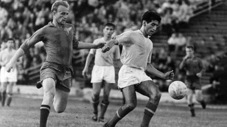 Анатолий Дергачев (вляво)