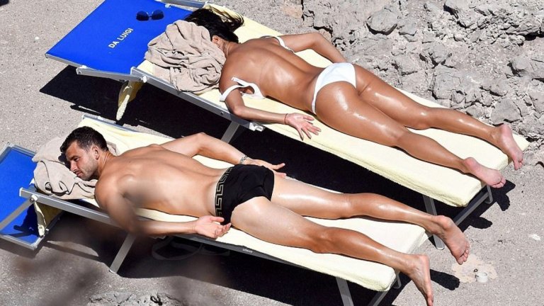 Григор и Никол откриха рая в Капри (галерия)