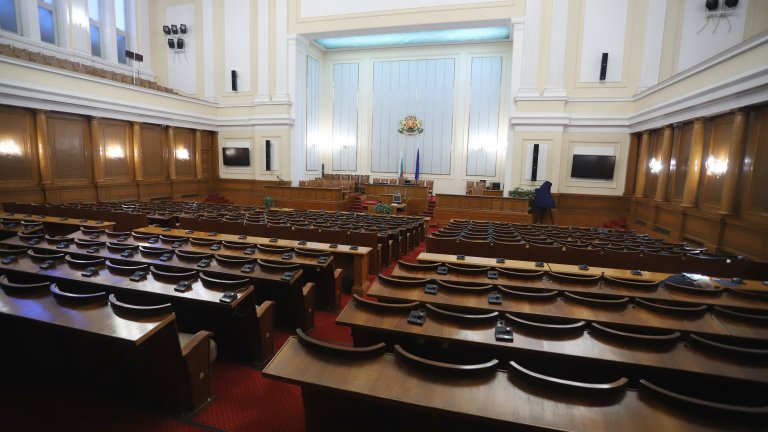 Вежди Рашидов ще е председателстващ до избора на шеф на парламента