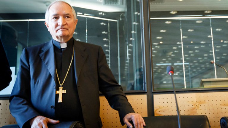 Архиепископ Силвано Томази - посланик на Ватикана в ООН, призова да се спре "геноцида" в Ирак и Сирия