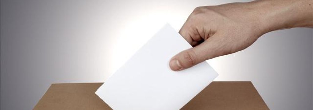 Vote-Ballot-Box---31068500