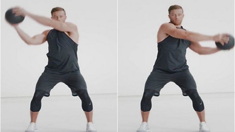 Дъга с медицинска топка – 30 сек
От стоеж с разкрач малко по-голям от ширината на раменете и леко свити колене стегнете тялото си. От тази позиция описвайте дъга пред главата си с медицинска топка от едната страна на тялото към другата. Дръжте гърдите изпъчени и лактите далеч от ушите. Топката да не минава над главата.