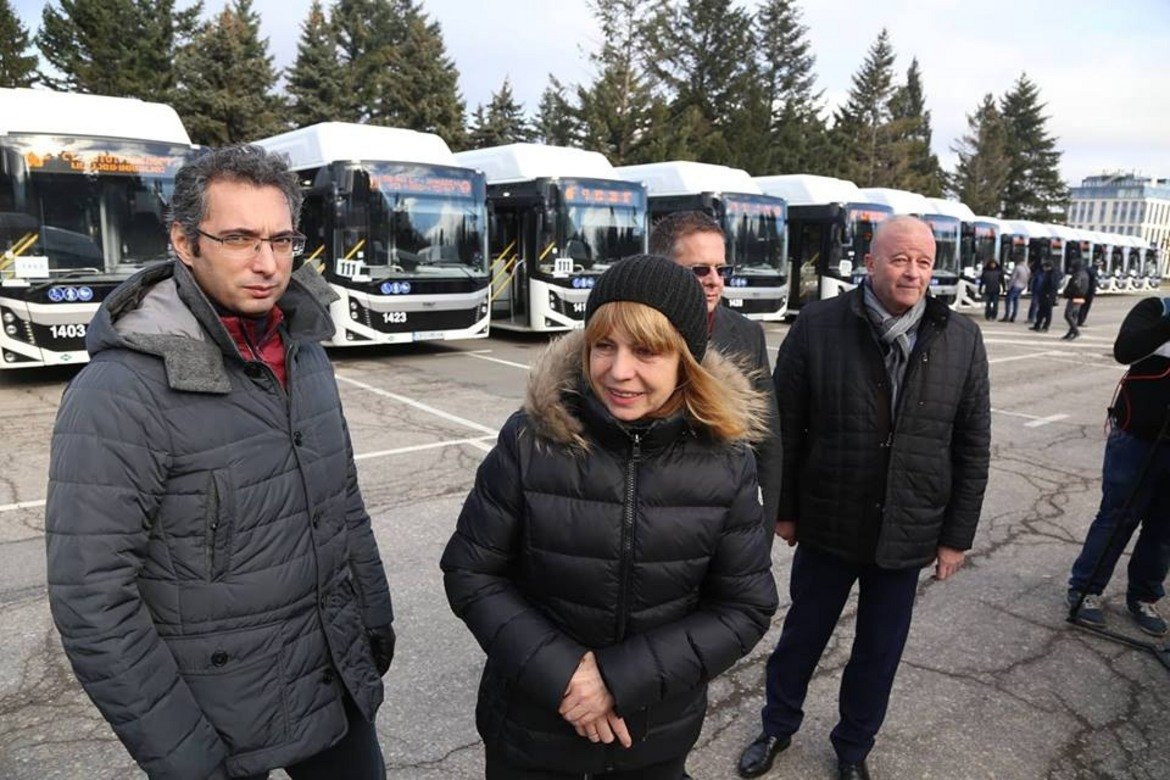 30 нови автобуса на газ тръгват из София