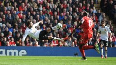 Хуан Мата вкара двата гола за победата на Манчестър Юнайтед на "Анфийлд"