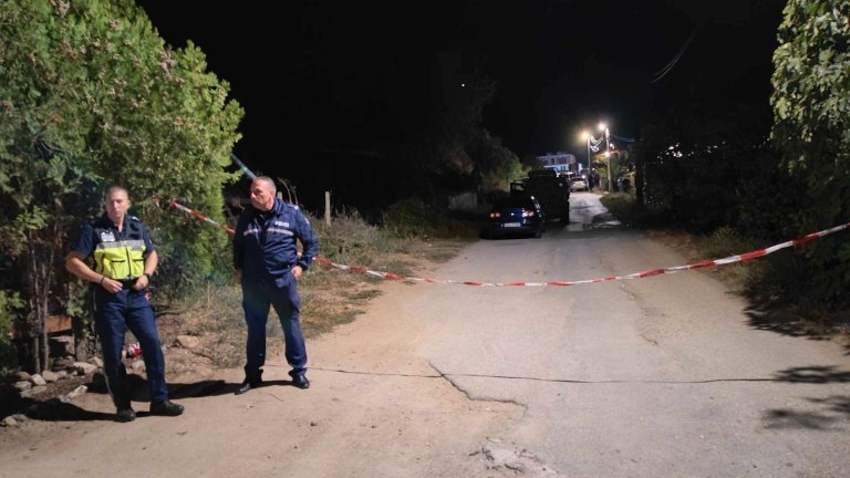 Три часа продължиха преговорите с извършителя