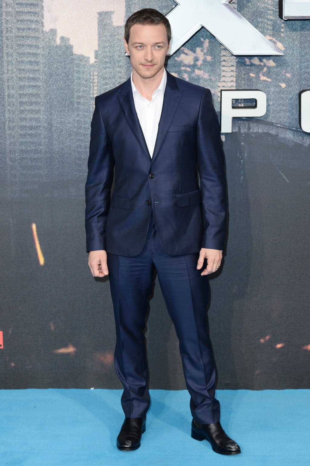 Жените също имаха в какво да оплакнат очи на премиерата: Джеймс Макавой винаги изглежда добре, особено в костюм